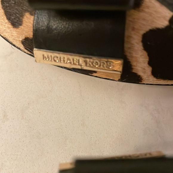 Michael Kors flat, size 7.5 - Picture 8 of 9